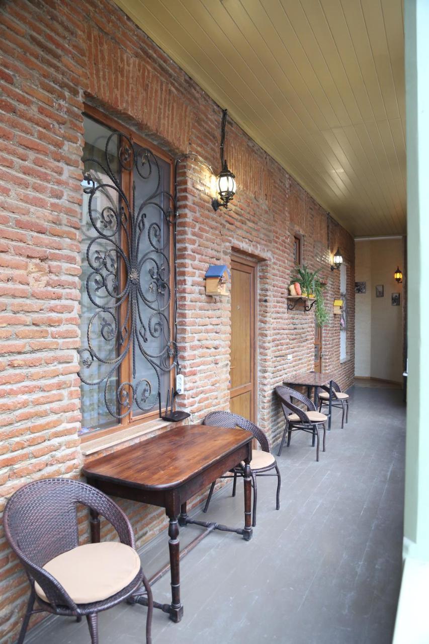 Atlant Hotel Tbilisi Exterior photo