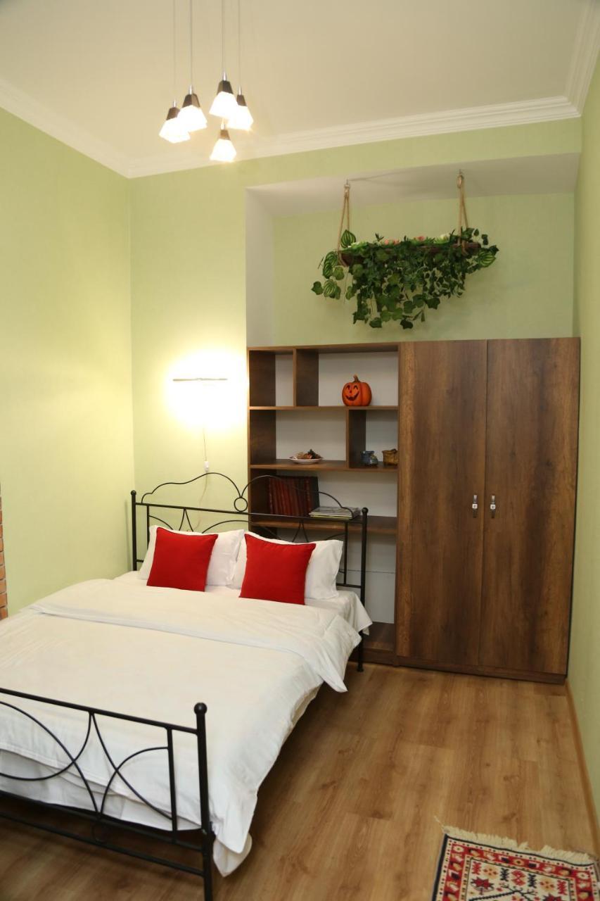 Atlant Hotel Tbilisi Exterior photo