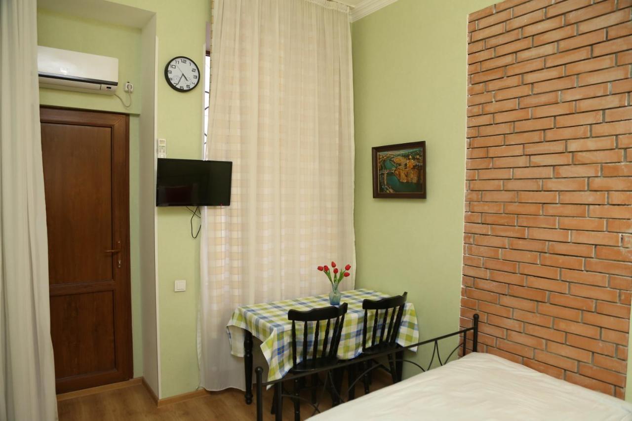 Atlant Hotel Tbilisi Exterior photo